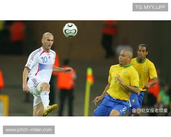 足球场上的巨星老板揭秘 谁是掌控球场的幕后富豪